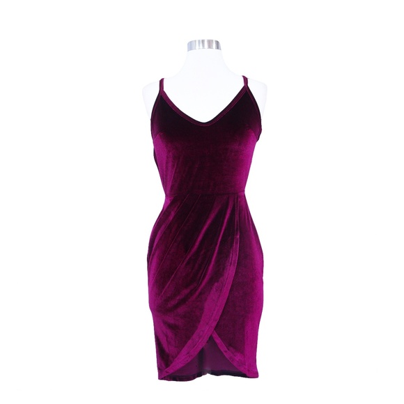 Burgundy Sexy Wrap Backless Cocktail Velvet Dress - Picture 6 of 8